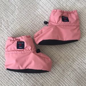 Polarn O. Pyret Booties Size 1-2 years